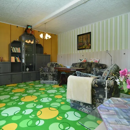 Quiet Comfort Near Castle, Cleaning Included