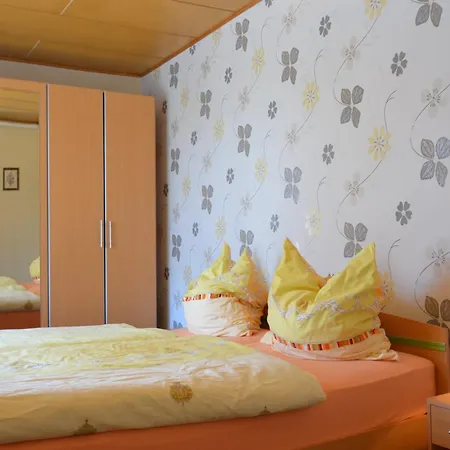 Quiet Comfort Near Castle, Cleaning Included *