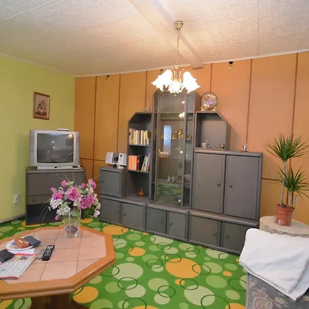 Quiet Comfort Near Castle, Cleaning Included Tatil Evi *